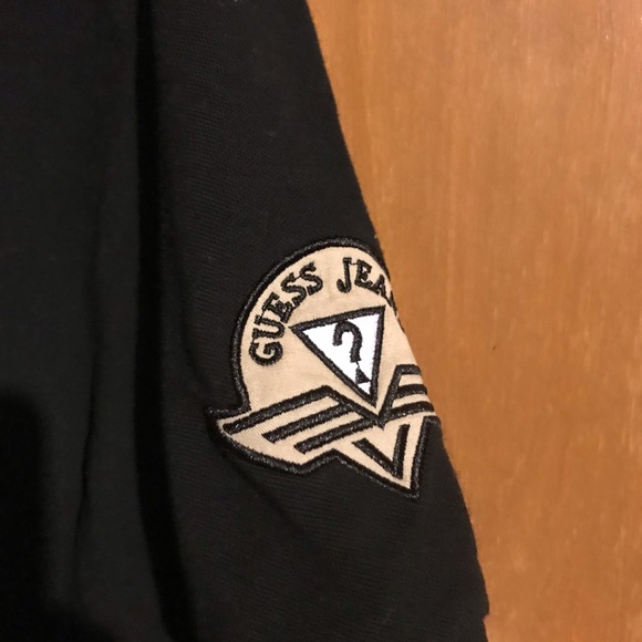 Guess collard Shirt - Picture 2 of 3